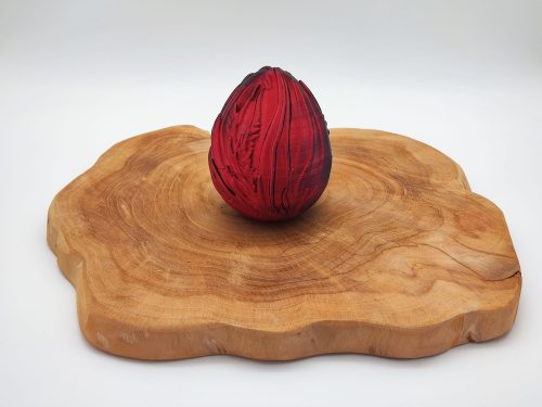 IMG-20241013-WA0069 Elegantes Ei - Kunstwerk aus moderner Technologie